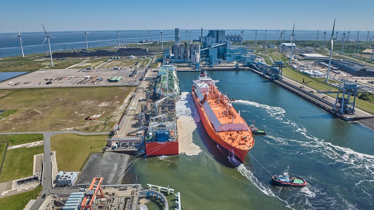 Katar přestane dodávat do EU zkapalněný zemní plyn, pokud nezmění směrnici